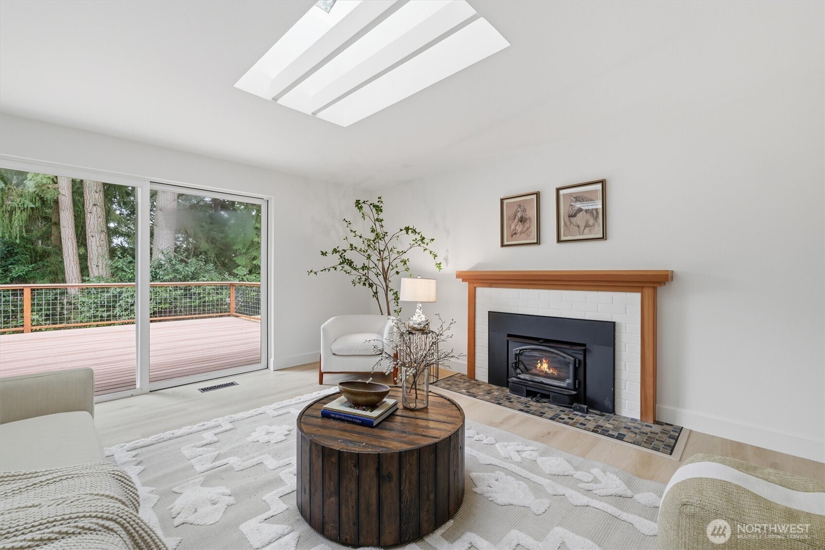 16111 Northeast 100th Street Redmond, WA 98052 - Photo 19 of 38