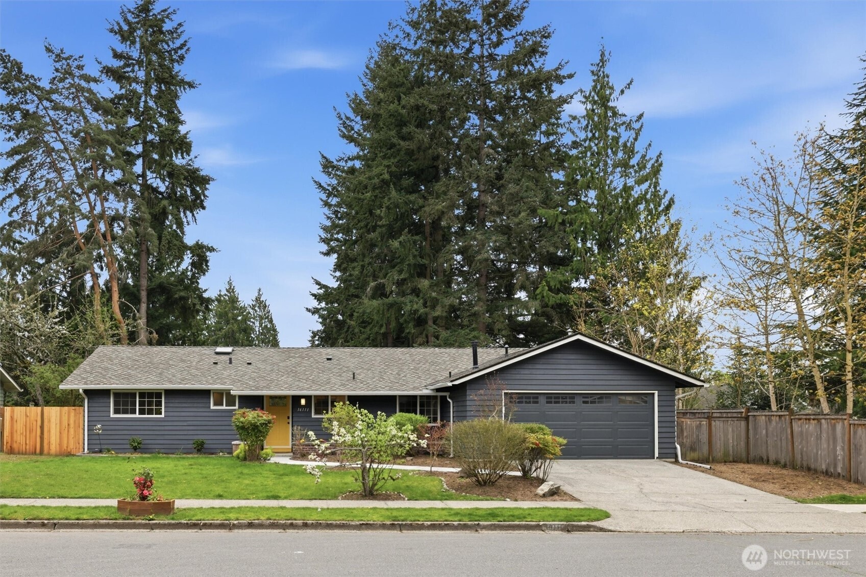 16111 Northeast 100th Street Redmond, WA 98052 - Photo 2 of 38