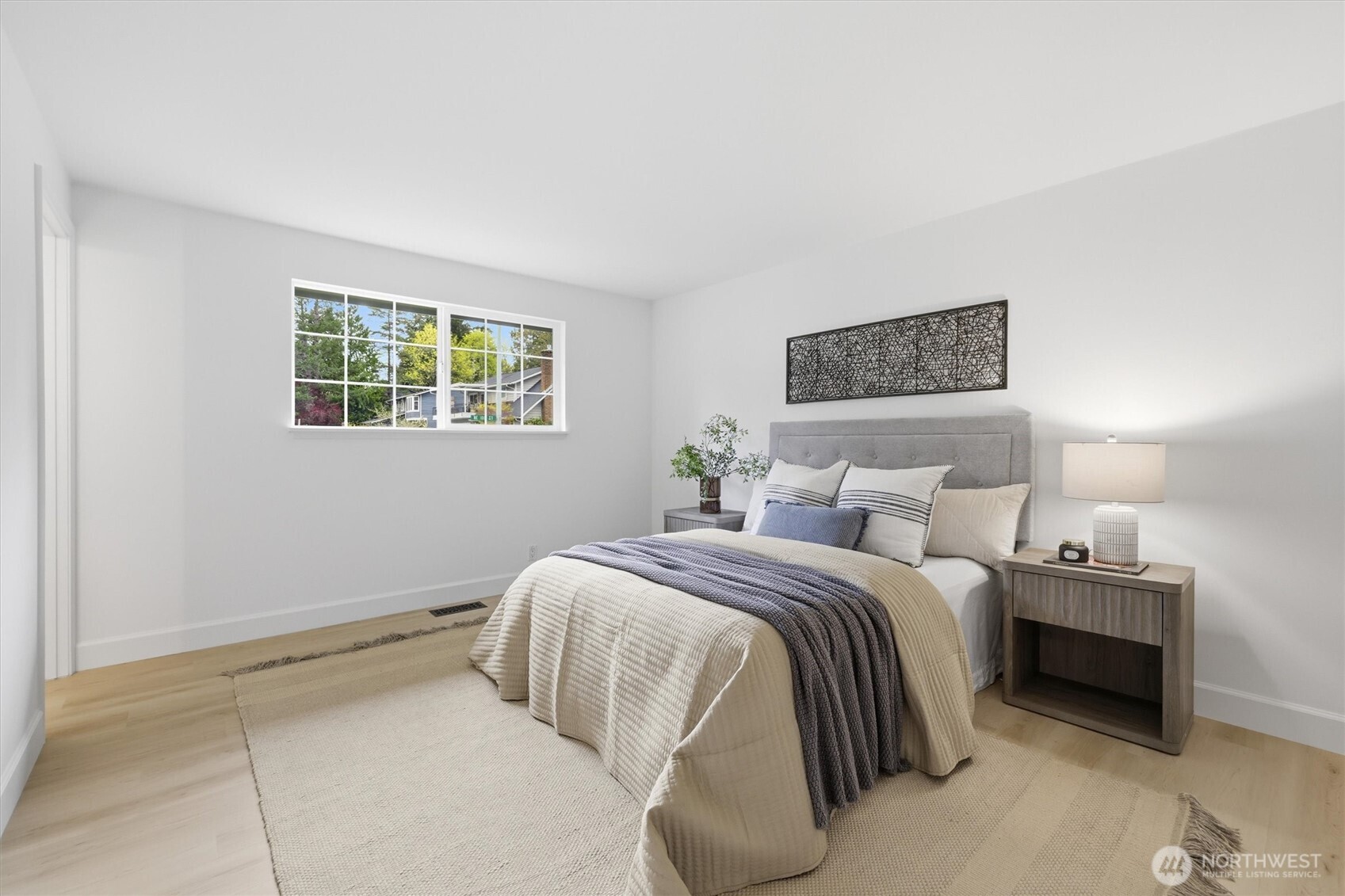 16111 Northeast 100th Street Redmond, WA 98052 - Photo 25 of 38