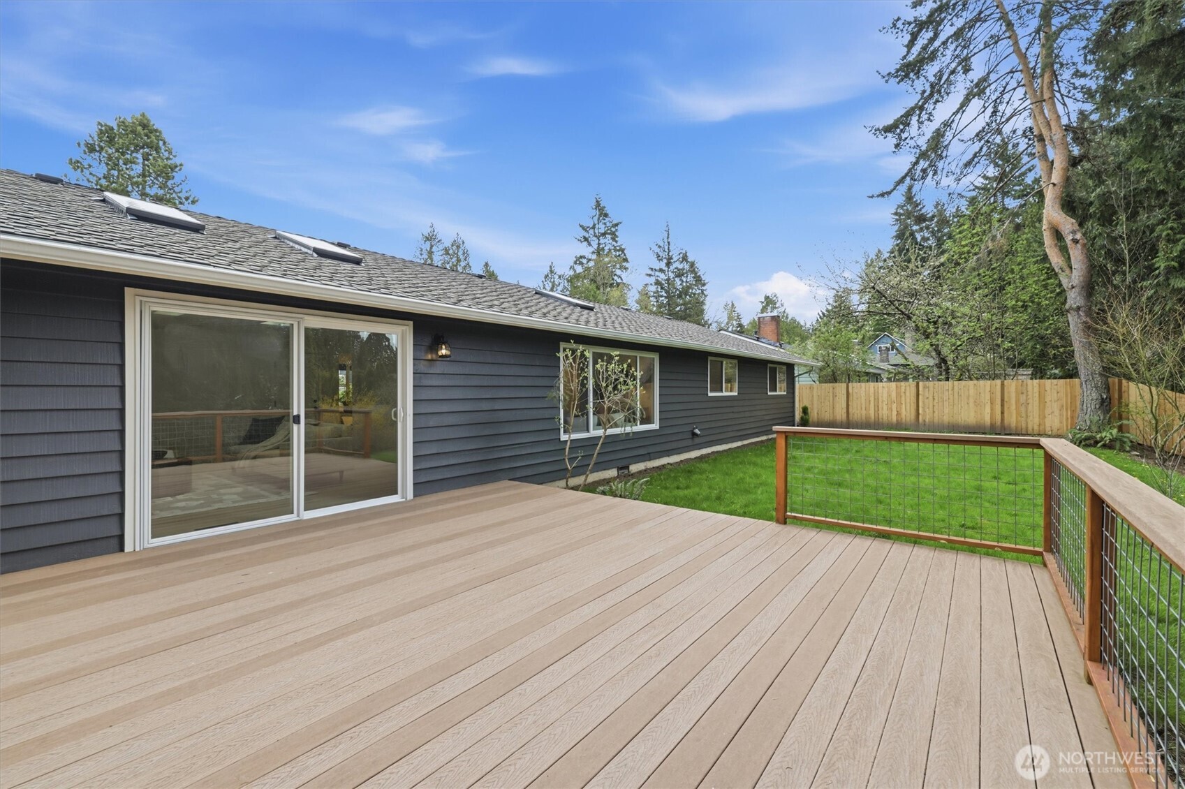 16111 Northeast 100th Street Redmond, WA 98052 - Photo 30 of 38