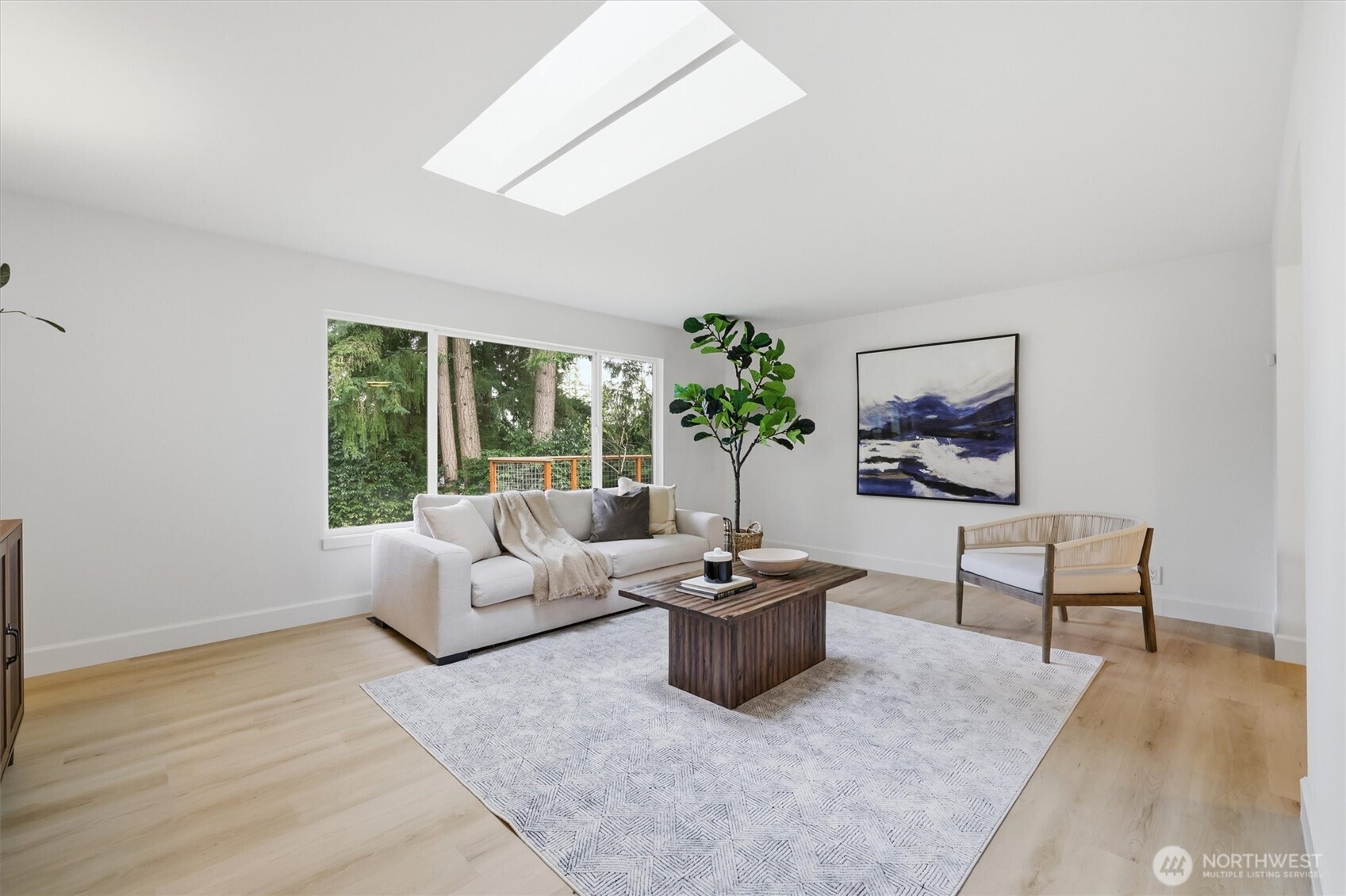 16111 Northeast 100th Street Redmond, WA 98052 - Photo 9 of 38