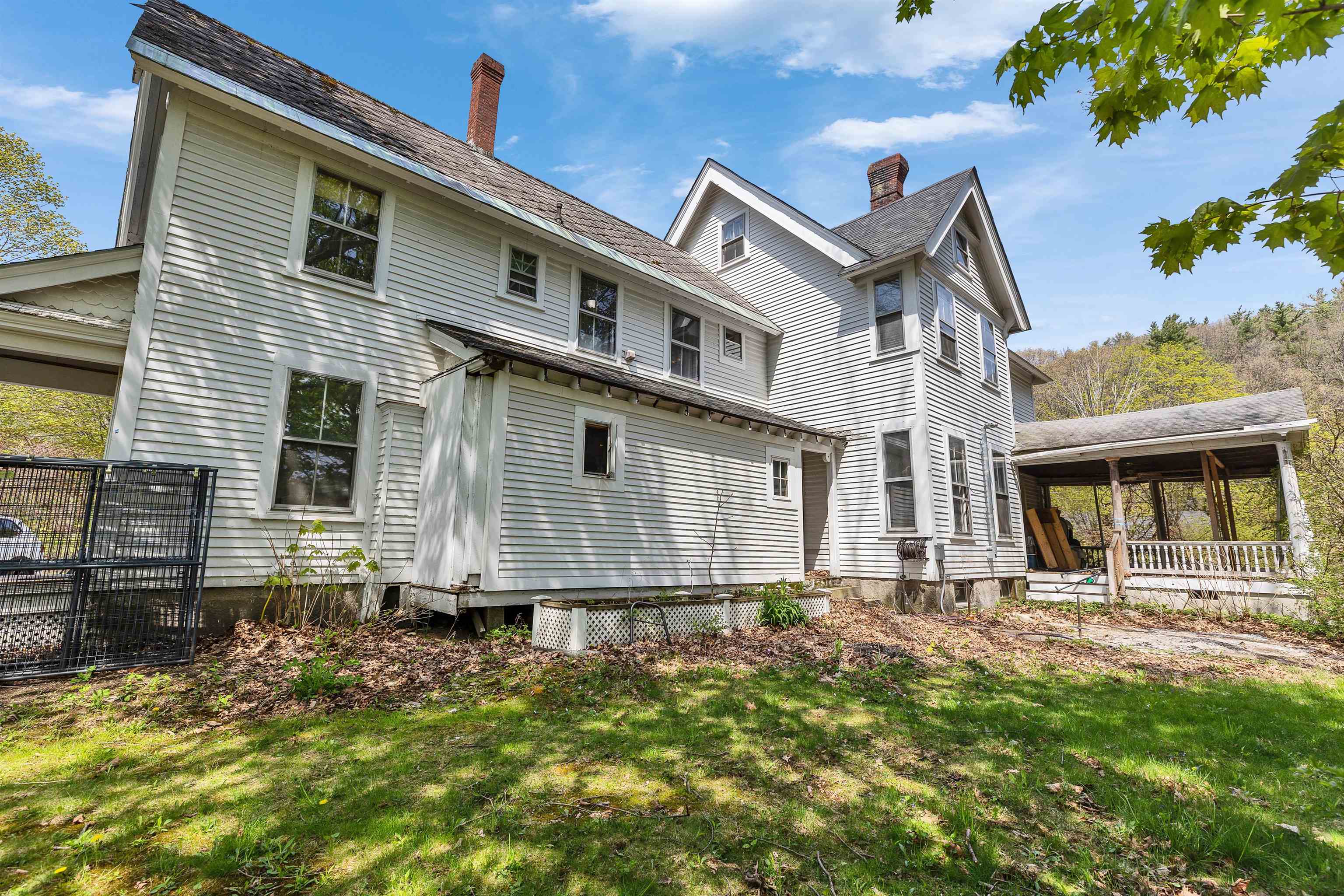 24 Maple Street Milford, NH 03055 - Photo 2 of 37