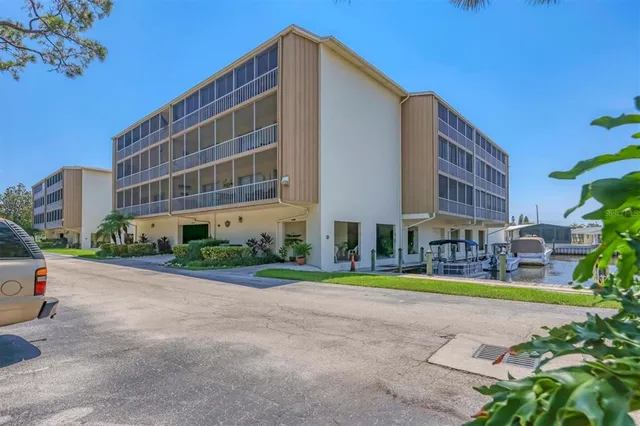 $155,000 | 1714 69th Avenue West, Unit B404, Bradenton, FL 34207