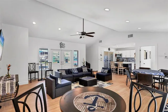 $155,000 | 1714 69th Avenue West, Unit B404, Bradenton, FL 34207