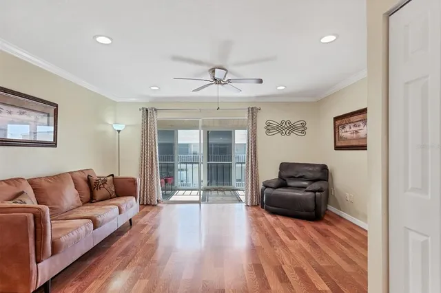 $155,000 | 1714 69th Avenue West, Unit B404, Bradenton, FL 34207