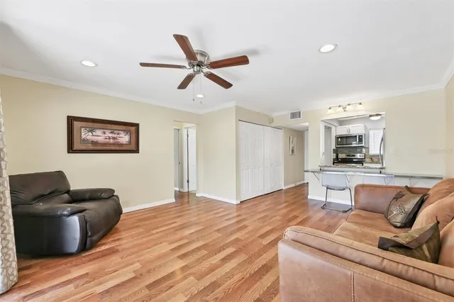 $155,000 | 1714 69th Avenue West, Unit B404, Bradenton, FL 34207