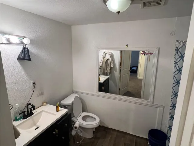 $155,000 | 417 Wallace Avenue, Kansas City, MO 64125