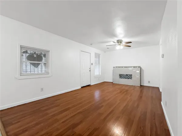 $155,000 | 417 Wallace Avenue, Kansas City, MO 64125