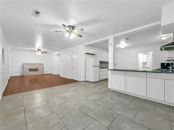 $155,000 | 417 Wallace Avenue, Kansas City, MO 64125