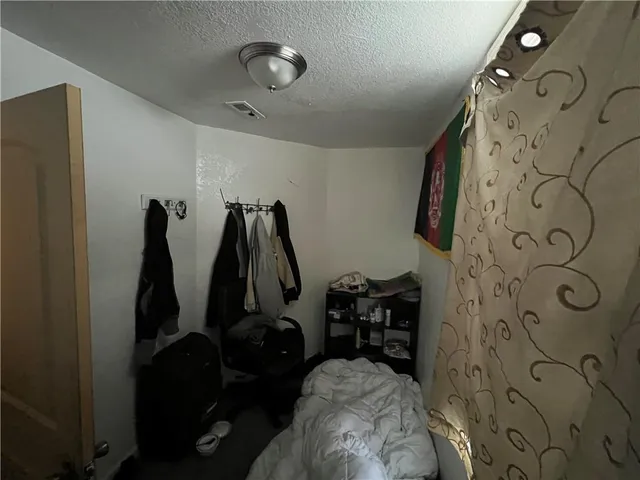 $155,000 | 417 Wallace Avenue, Kansas City, MO 64125