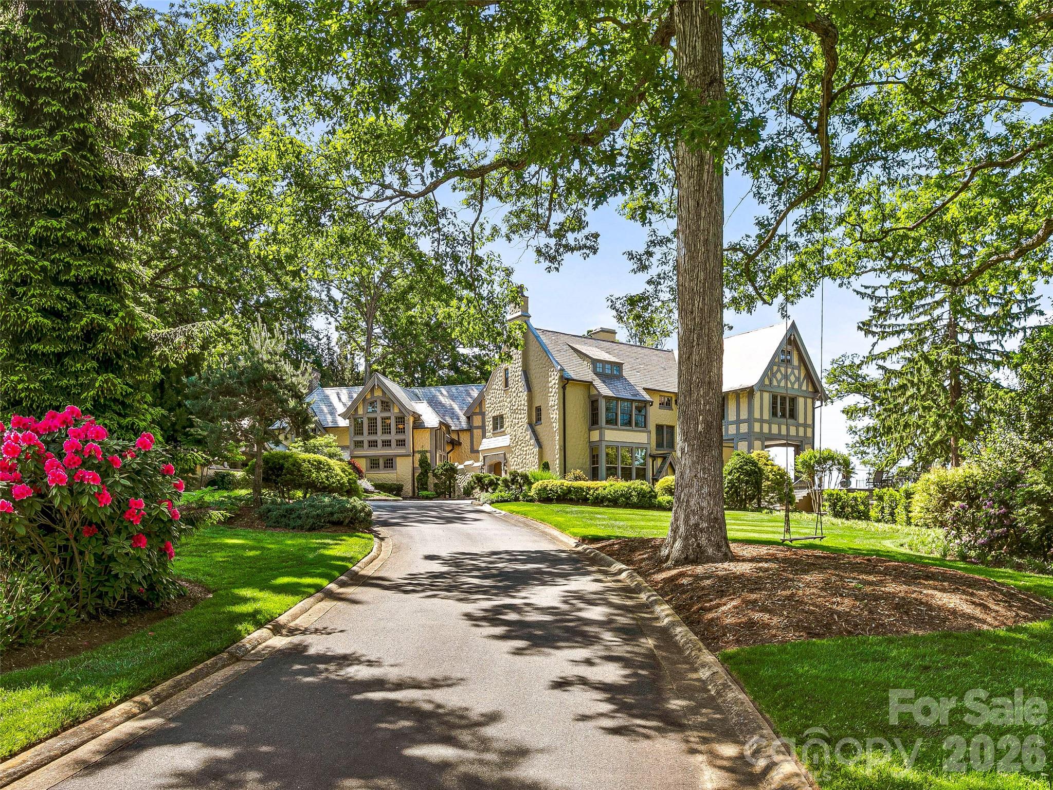 7 Stuyvesant Road Biltmore Forest, NC 28803 - Photo 41 of 48