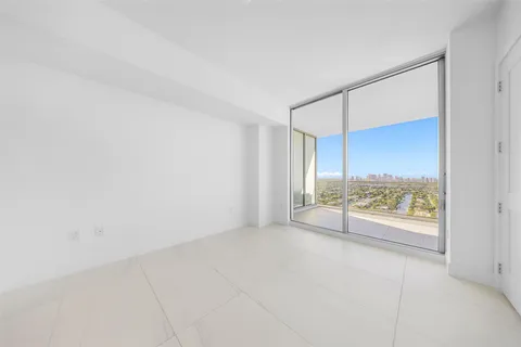 $2,300,000 | 153 North Seabreeze Boulevard, Unit 2503S, Fort Lauderdale, FL 33304