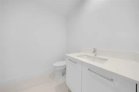 $2,300,000 | 153 North Seabreeze Boulevard, Unit 2503S, Fort Lauderdale, FL 33304