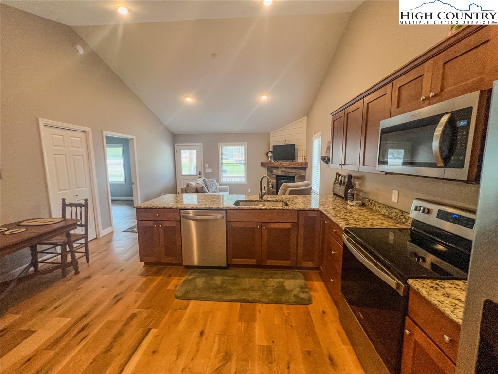 115 Pinebrook Court Boone, NC 28607 - Photo 6 of 23 Gallery Image 6
