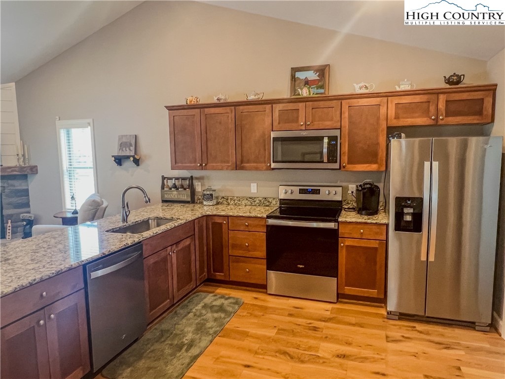 115 Pinebrook Court Boone, NC 28607 - Photo 8 of 23 Gallery Image 8