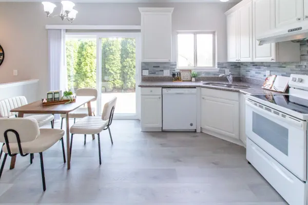 $580,000 | 2445 Cliffside Court, Ann Arbor, MI 48103