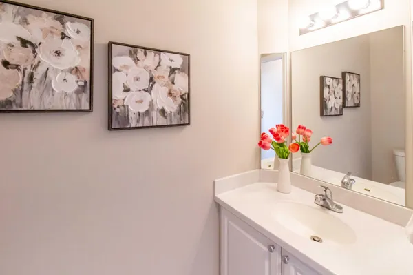 $580,000 | 2445 Cliffside Court, Ann Arbor, MI 48103