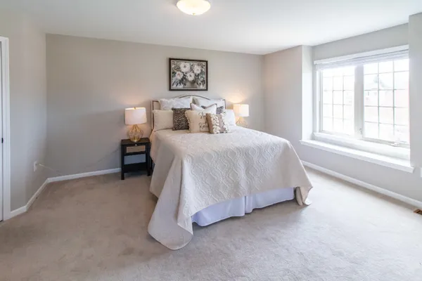 $580,000 | 2445 Cliffside Court, Ann Arbor, MI 48103