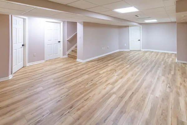 $580,000 | 2445 Cliffside Court, Ann Arbor, MI 48103
