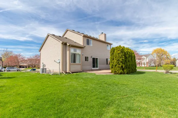 $580,000 | 2445 Cliffside Court, Ann Arbor, MI 48103
