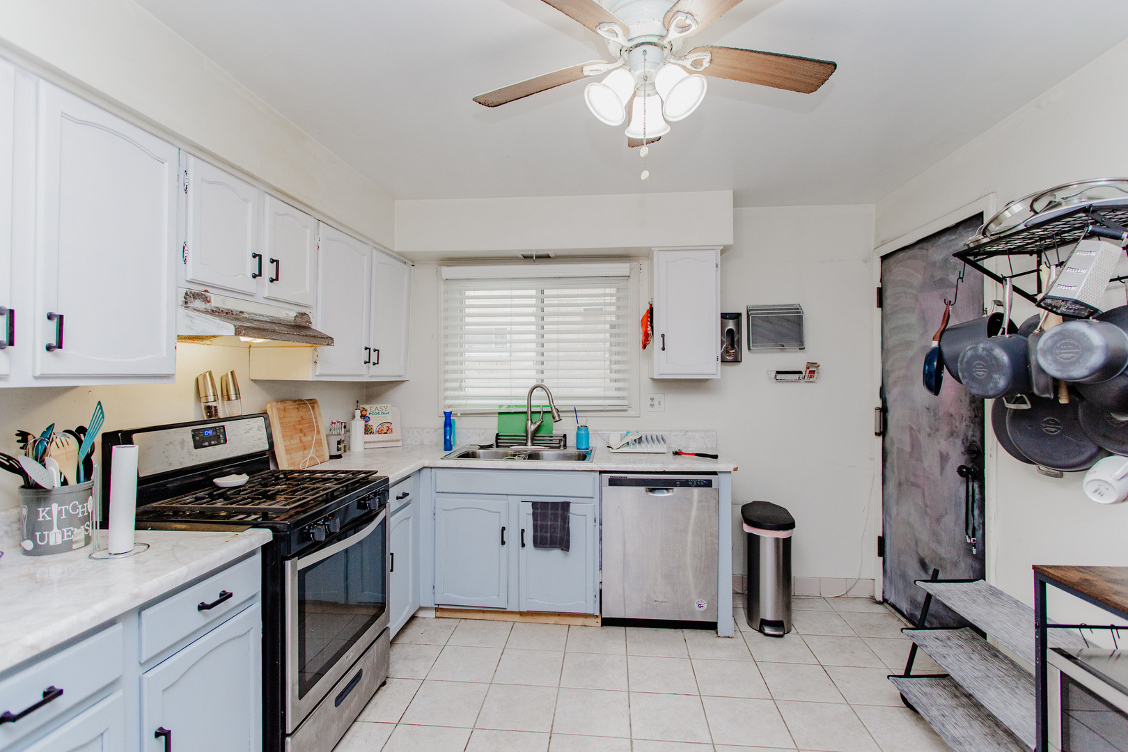 5151 North East River Road, Unit 125A Chicago, IL 60656 - Photo 11 of 23