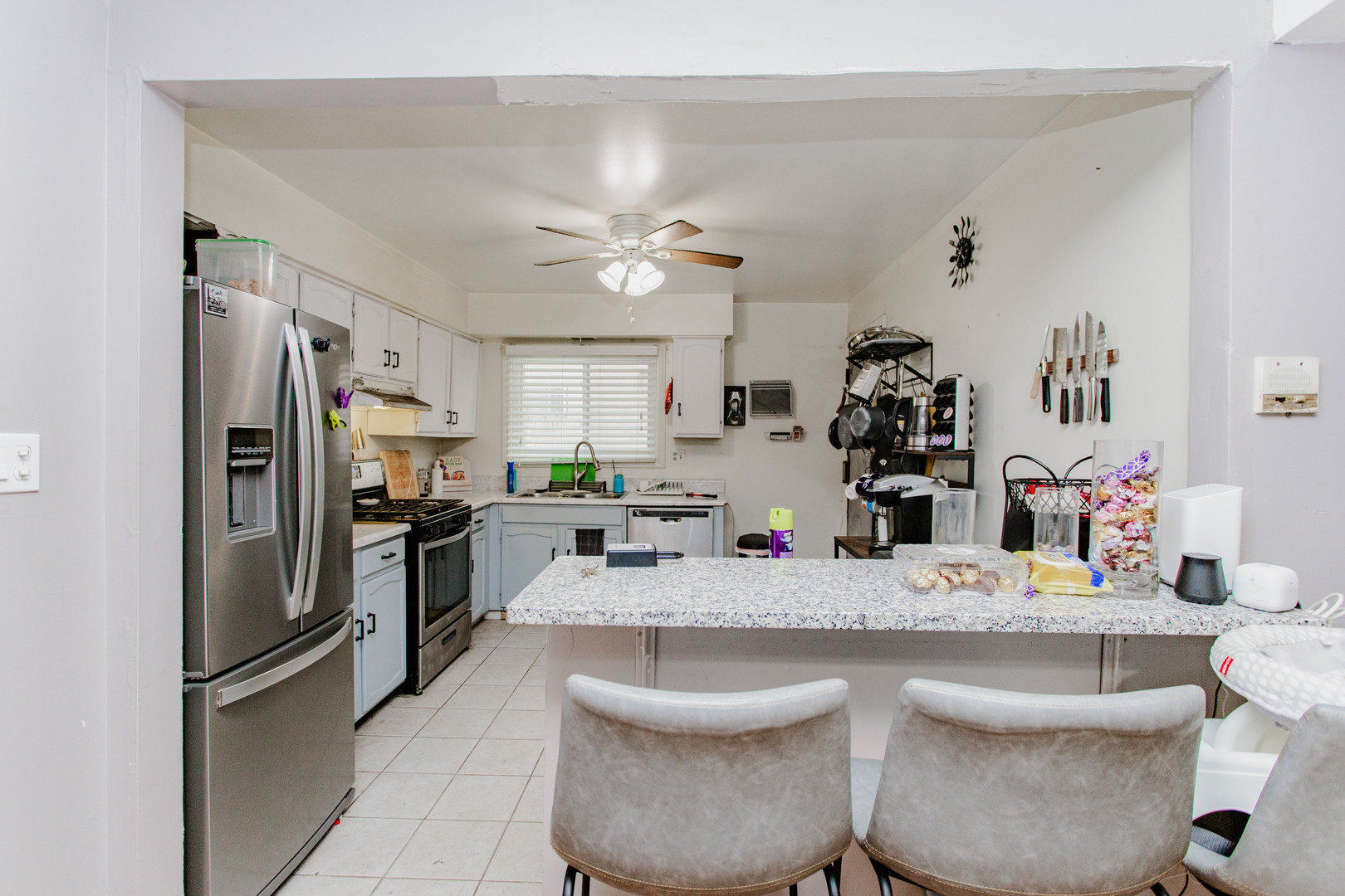 5151 North East River Road, Unit 125A Chicago, IL 60656 - Photo 6 of 23