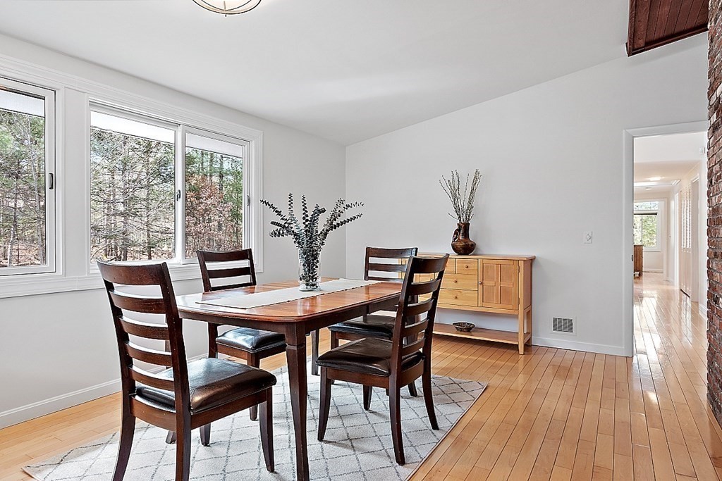 496 Heald Road Carlisle, MA 01741 - Photo 18 of 42 Gallery Image 18
