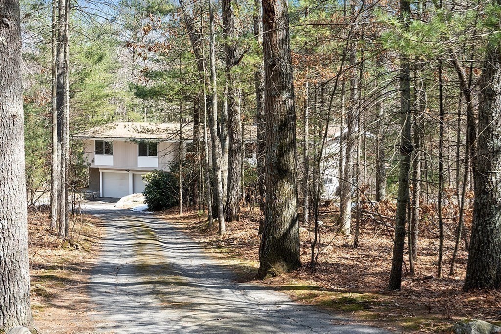 496 Heald Road Carlisle, MA 01741 - Photo 41 of 42 Gallery Image 41