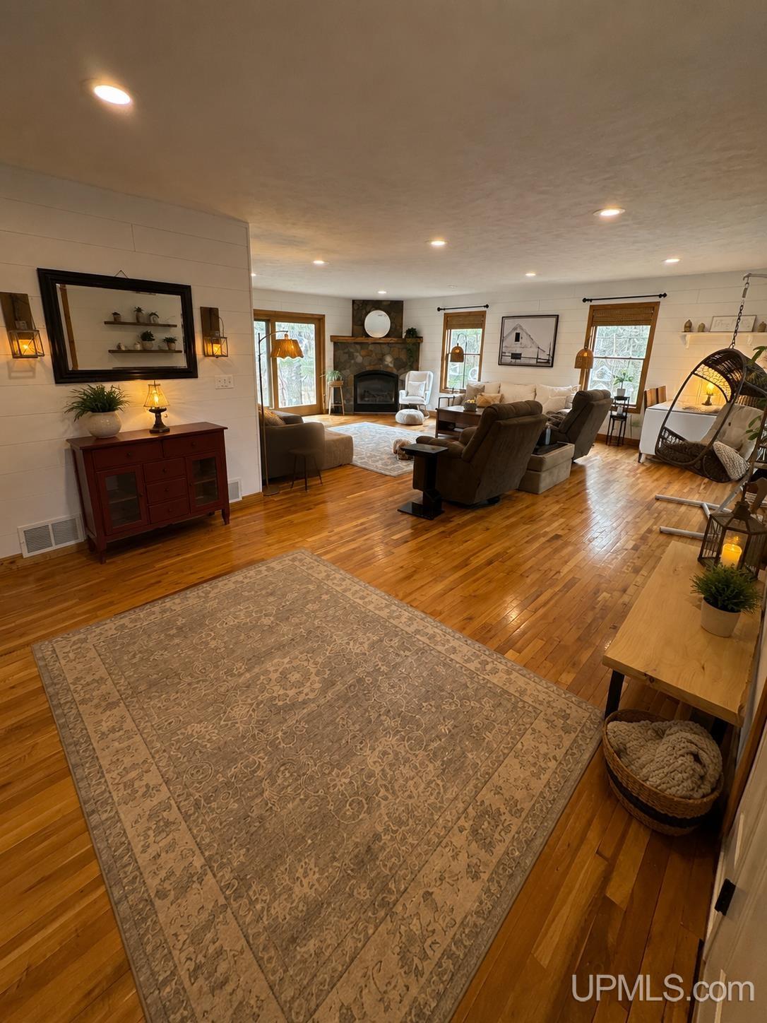 N6536 Alger Heights Road Munising, MI 49862 - Photo 5 of 39
