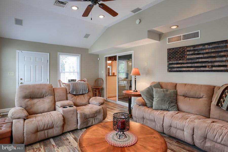 204 Norman Road Camp Hill, PA 17011 - Photo 14 of 25