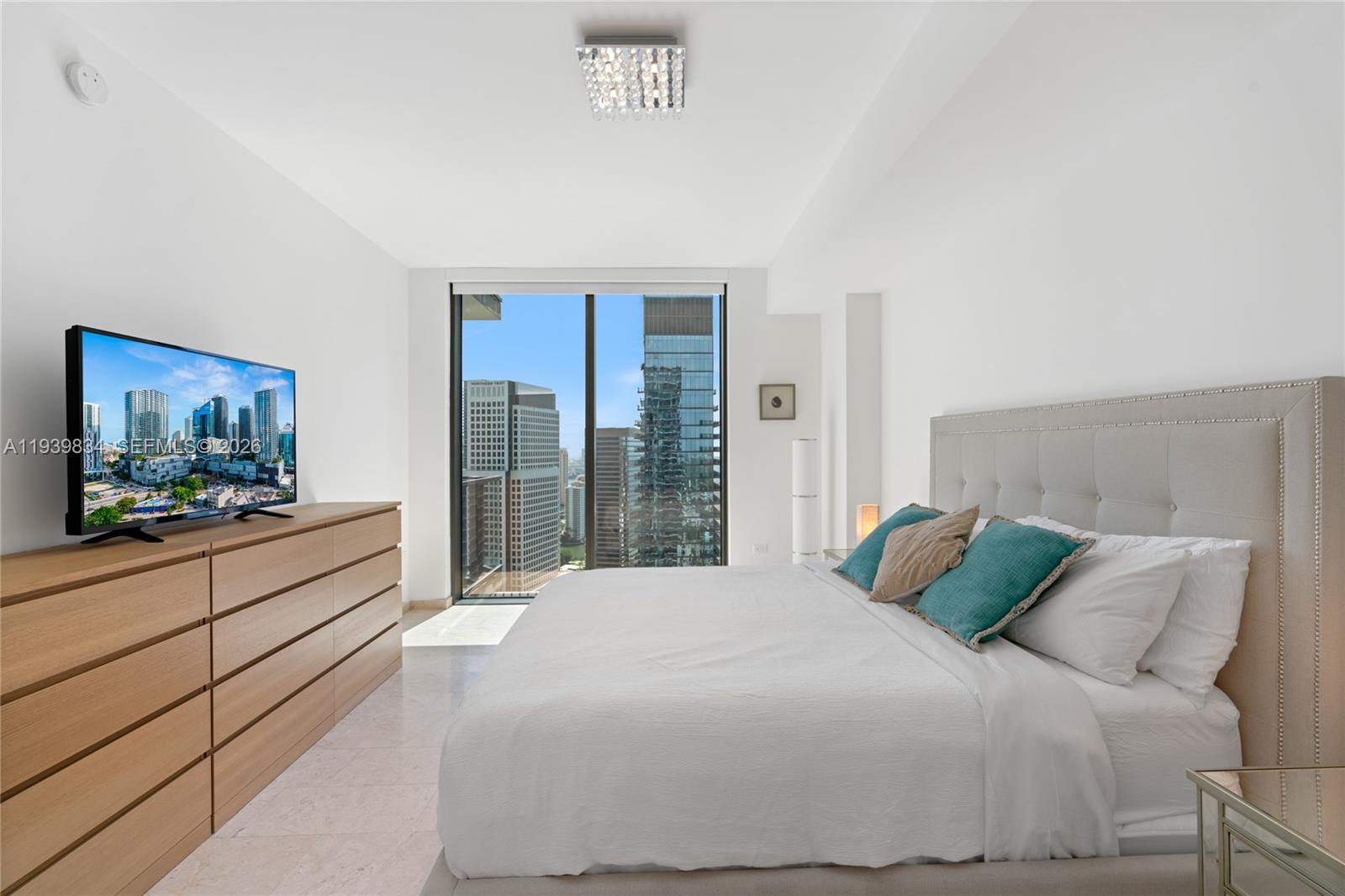 88 Southwest 7th Street, Unit 3403 Miami, FL 33130 - Photo 10 of 37 Photo 10