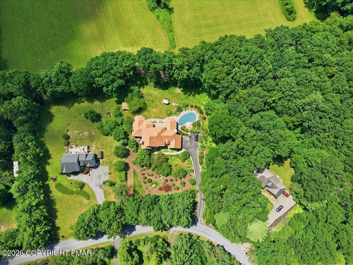 183 Chatham Hill Road Stroudsburg, PA 18360 - Photo 157 of 160 117-011_dji_fly_20260708_120036_0892_178