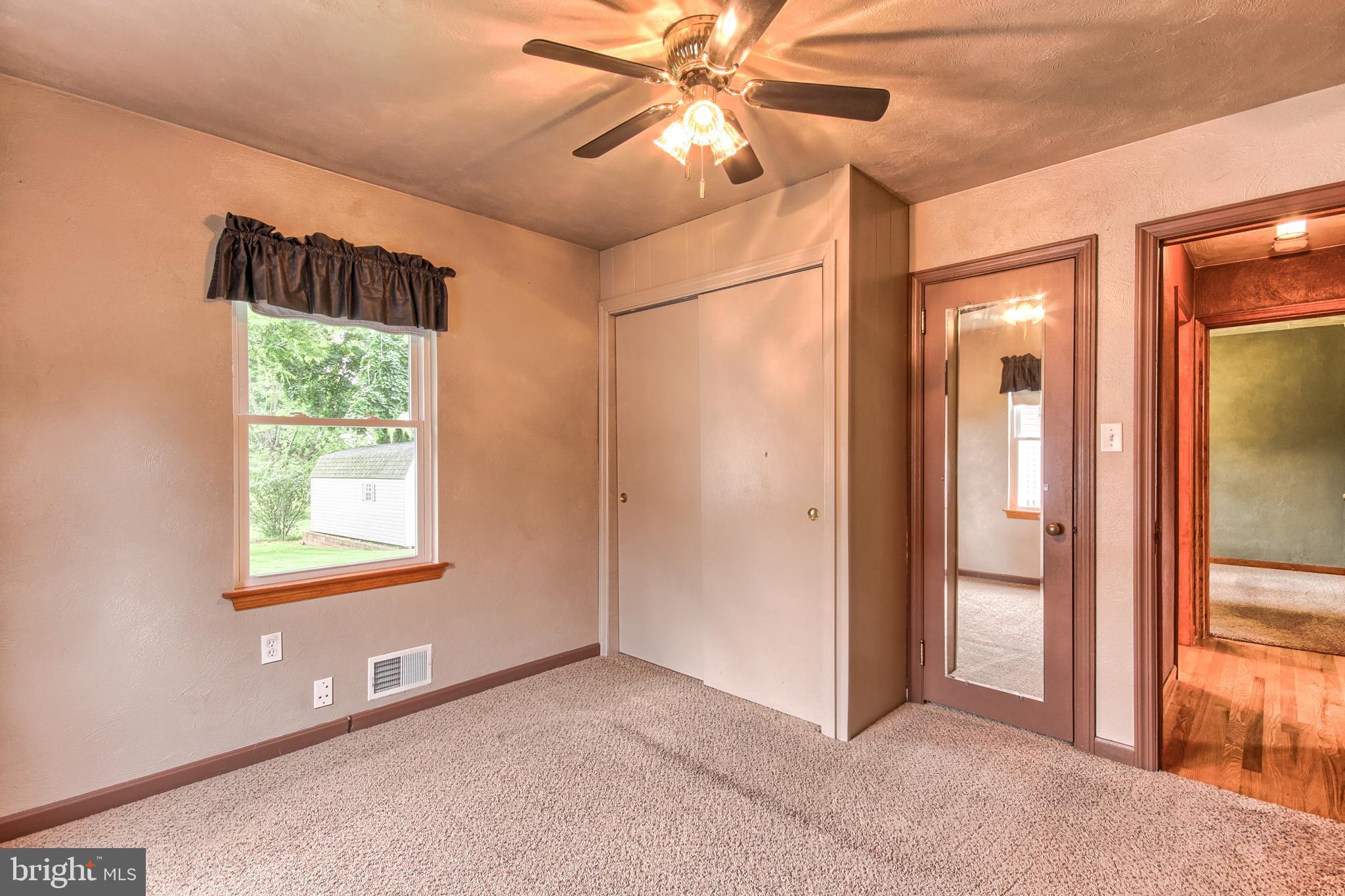 11 Willow Run Road Dover, PA 17315 - Photo 18 of 32 Gallery Image 18