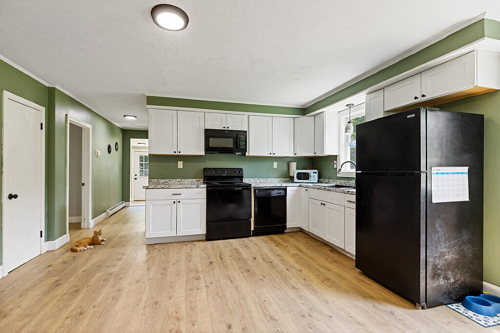 211 Dinsmore Road Sidney, ME 04330 - Photo 12 of 38 21_BP5A6865_DxO_mls