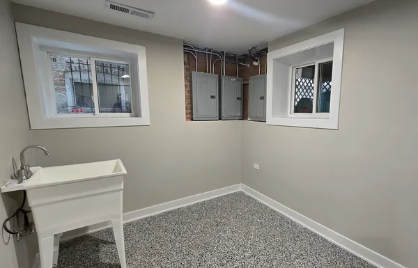 $519,300 | 3516 West Polk Street, Chicago, IL 60624