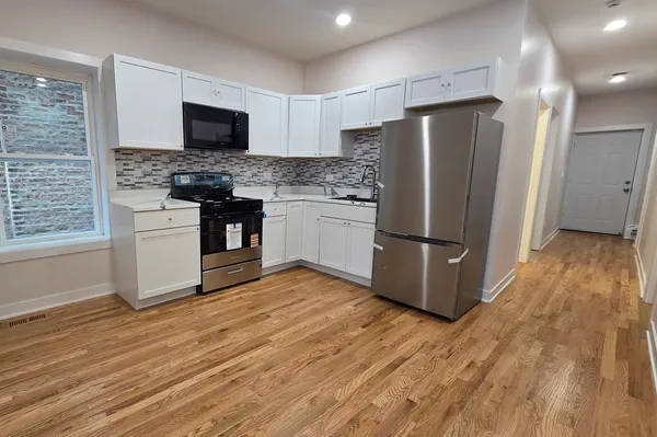 $519,300 | 3516 West Polk Street, Chicago, IL 60624