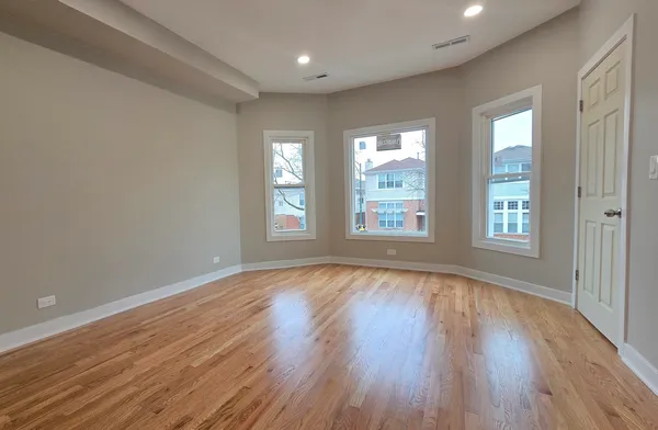 $519,300 | 3516 West Polk Street, Chicago, IL 60624