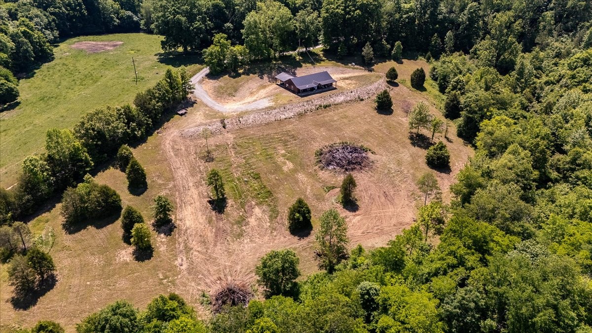 3 Harrison Road Five Points, TN 38457 - Photo 7 of 34