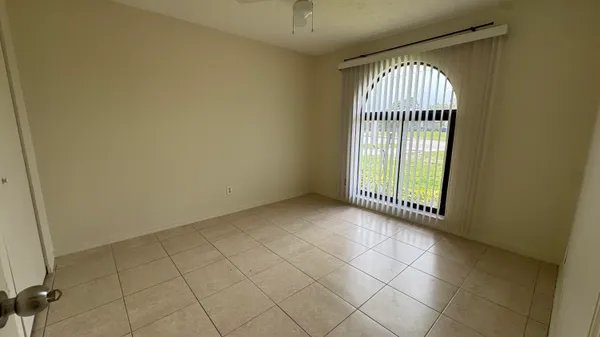 $1,975 | 5045 Southeast Primrose Way, Stuart, FL 34997
