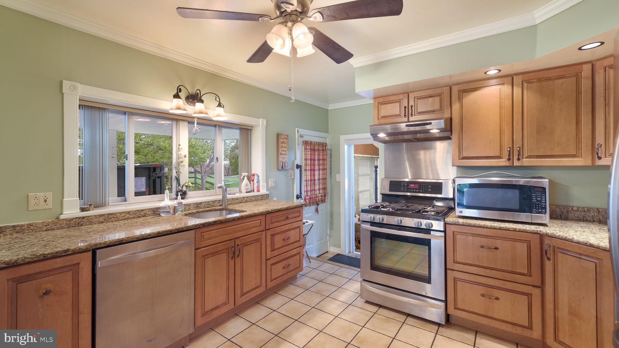210 Marilyn Road Hatboro, PA 19040 - Photo 11 of 34 Gallery Image 11