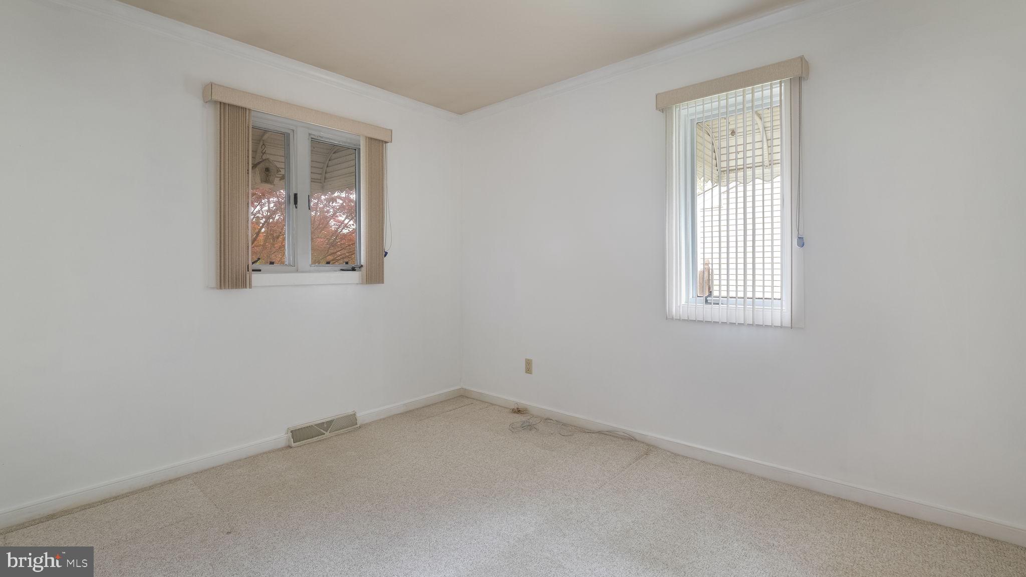 210 Marilyn Road Hatboro, PA 19040 - Photo 16 of 34 Gallery Image 16