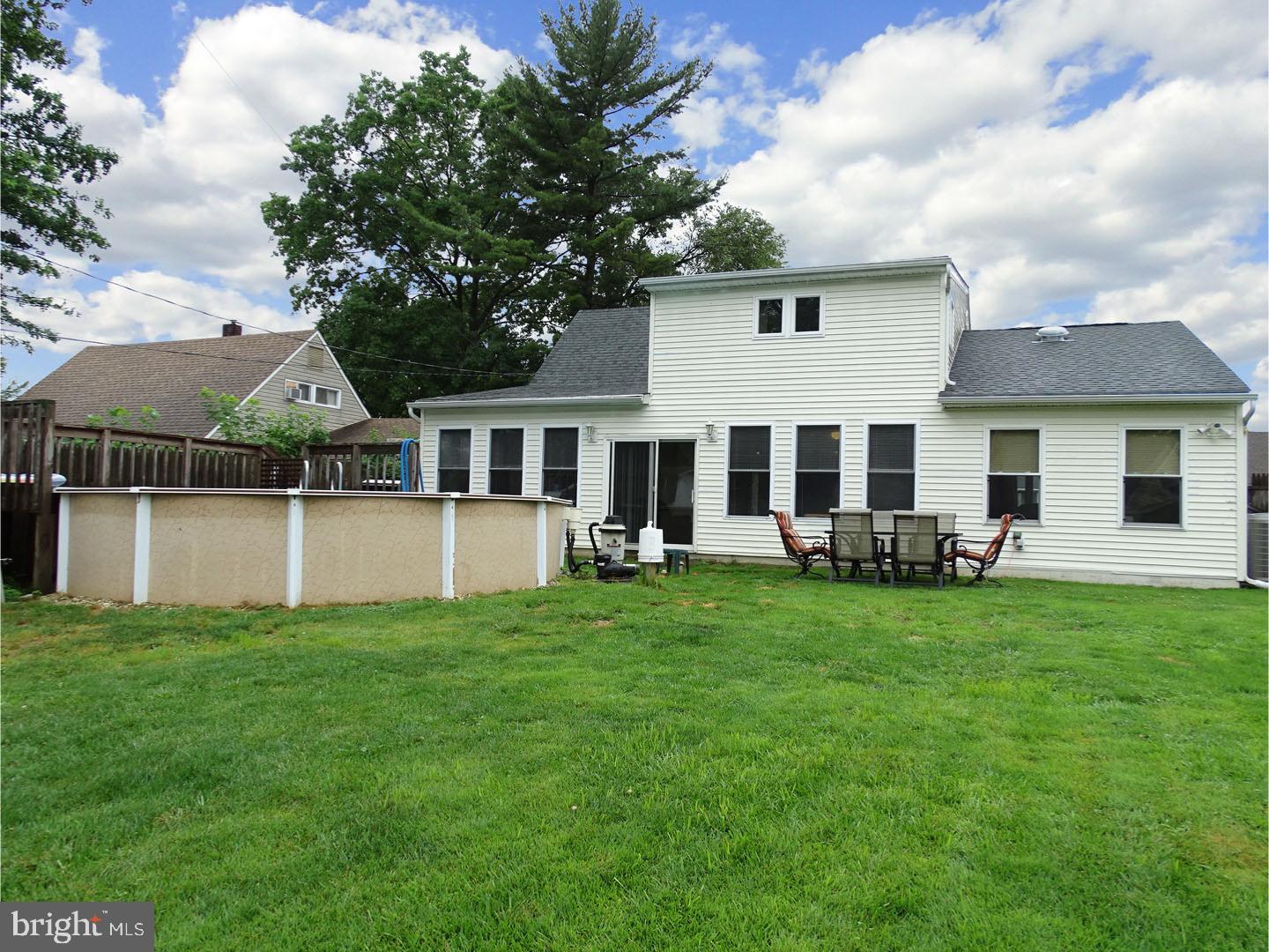 30 Gooseneck Road Levittown, PA 19057 - Photo 23 of 24 Pool