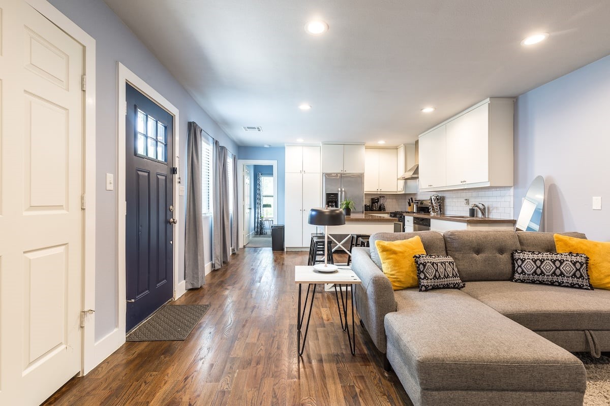 1919 Lombardy Street, Unit A Houston, TX 77023 - Photo 16 of 22