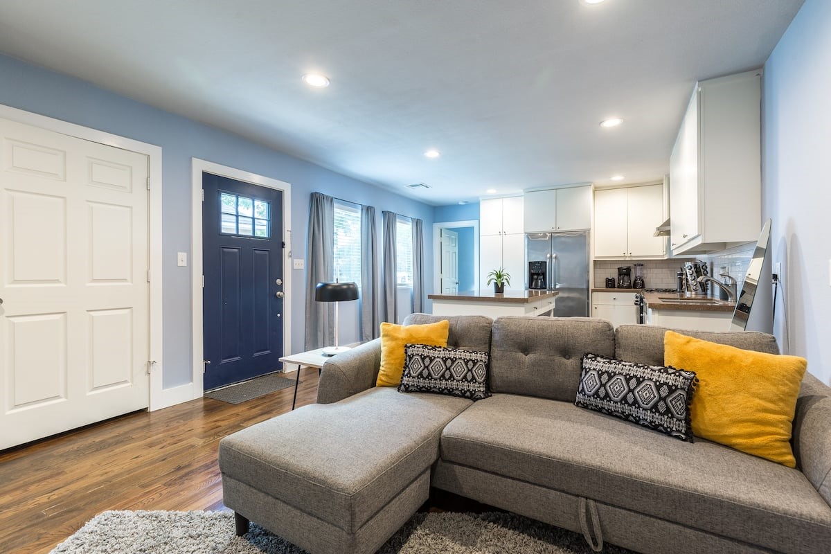 1919 Lombardy Street, Unit A Houston, TX 77023 - Photo 17 of 22