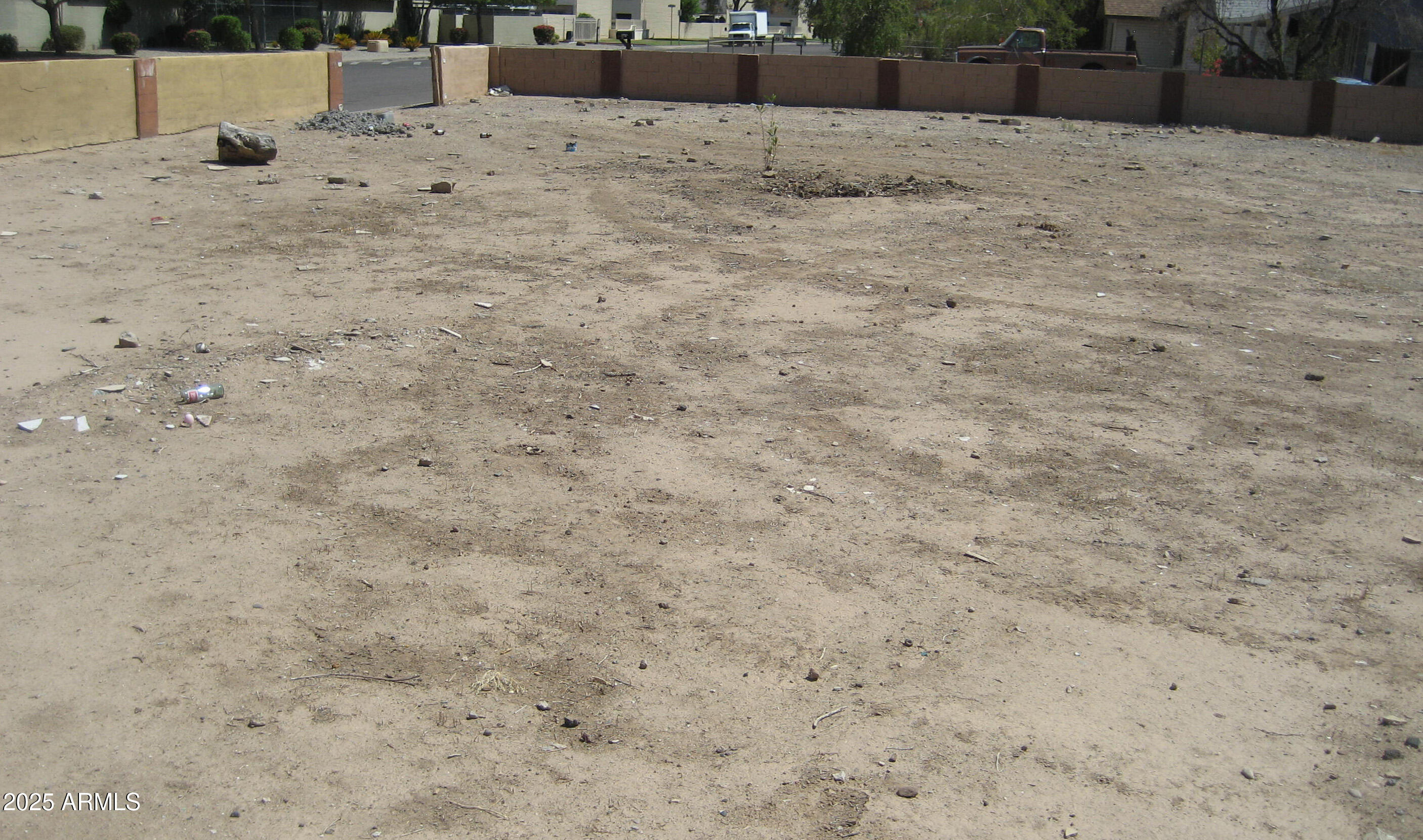 2105 West Elm Street, Unit 1 Phoenix, AZ 85015 - Photo 4 of 9 LOT VIEW IMG_3305