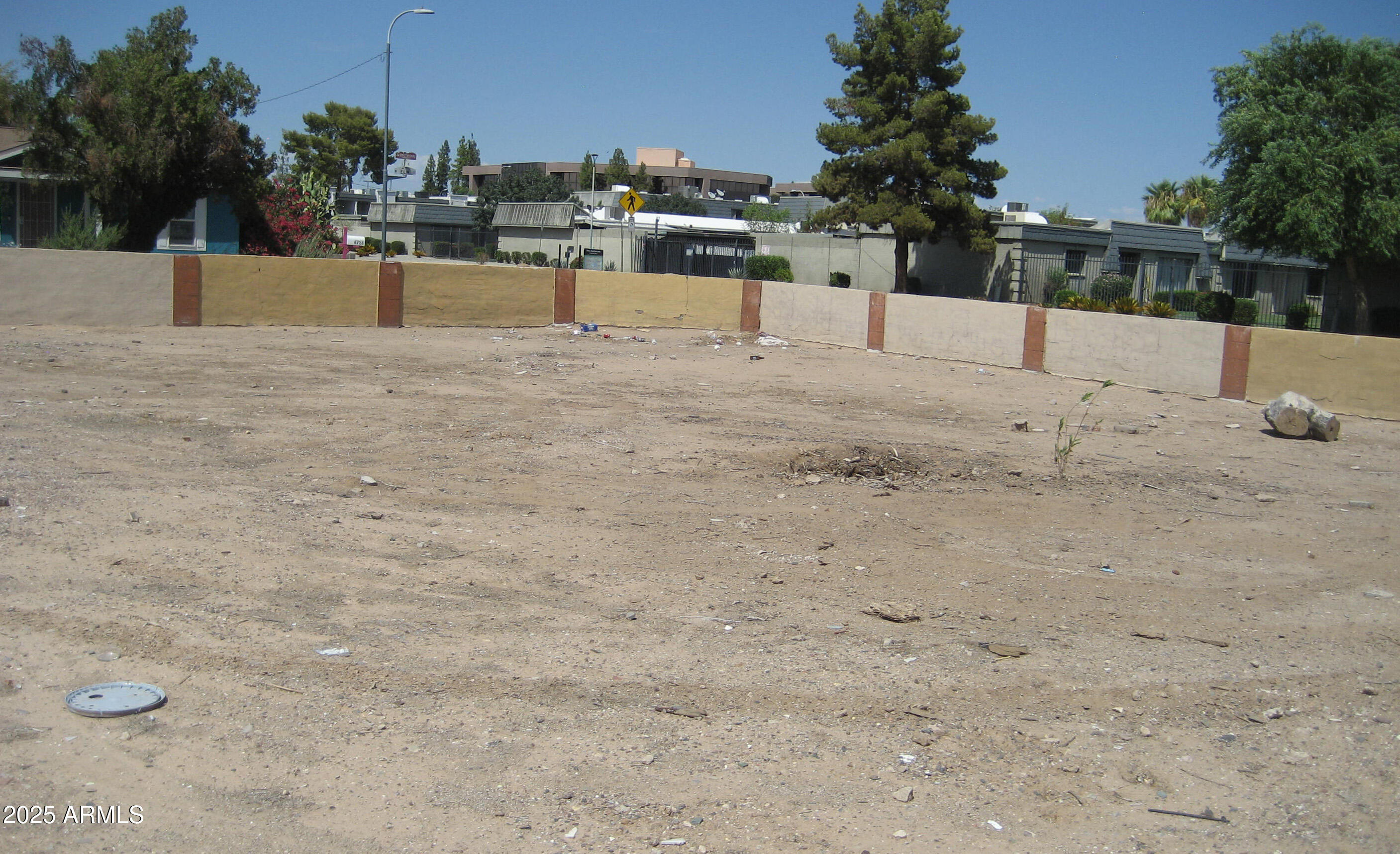 2105 West Elm Street, Unit 1 Phoenix, AZ 85015 - Photo 8 of 9 VIEW TOWARD NORTHEAST CORNER IMG_3310
