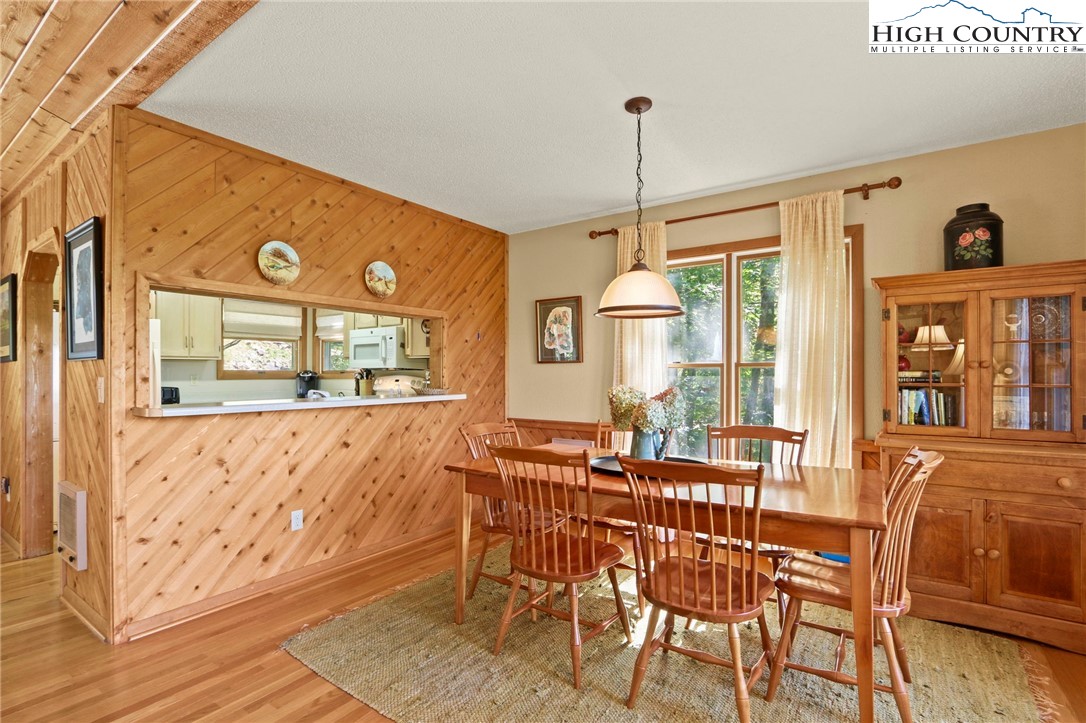 504 St Andrews Road Beech Mountain, NC 28604 - Photo 8 of 43