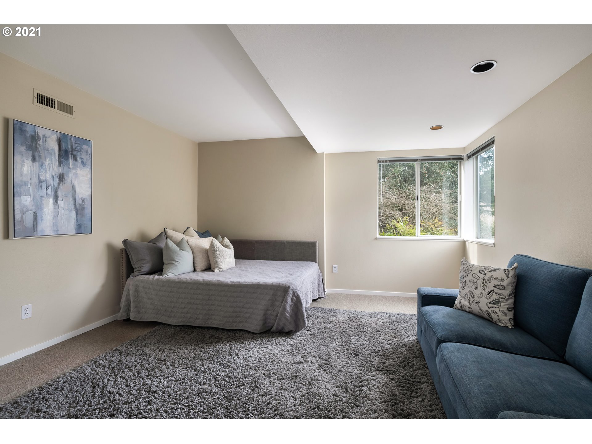 7430 Northwest Penridge Road Portland, OR 97229 - Photo 22 of 29