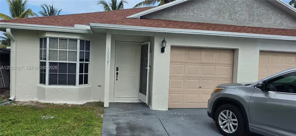 $2,200 | 10423 Boynton Pl Circle, Boynton Beach, FL 33437