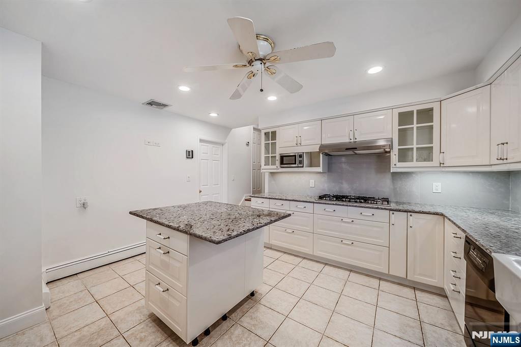 128 Beverly Road Fairfield, NJ 07004 - Photo 26 of 44